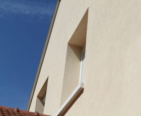 Ravalement de façade avec enduit technique