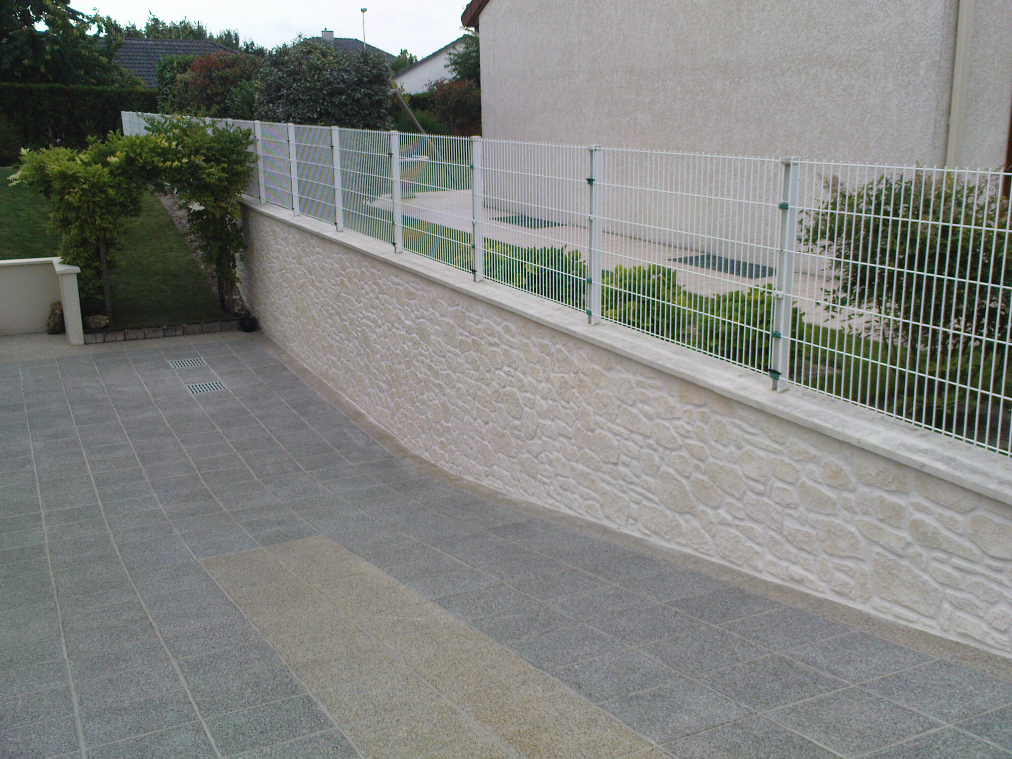 Descente de garage en Decopierre Habitat & Traditions — free download