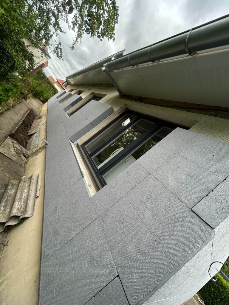 Maison isolée par l'extérieur
